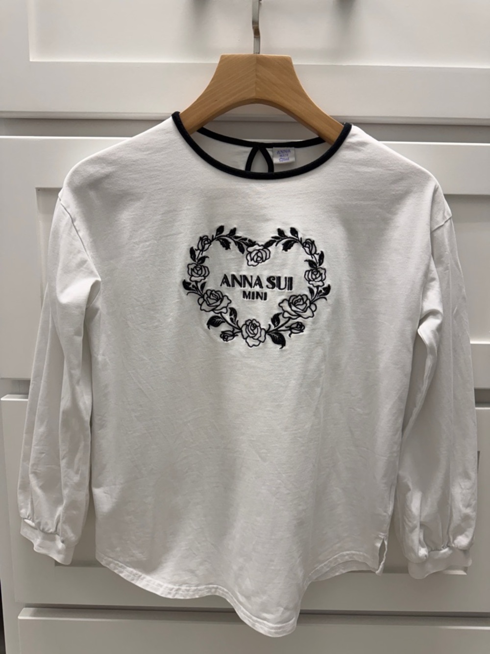 Anna Sui kids White Long Sleeve Tee with Black Floral Heart Detail
